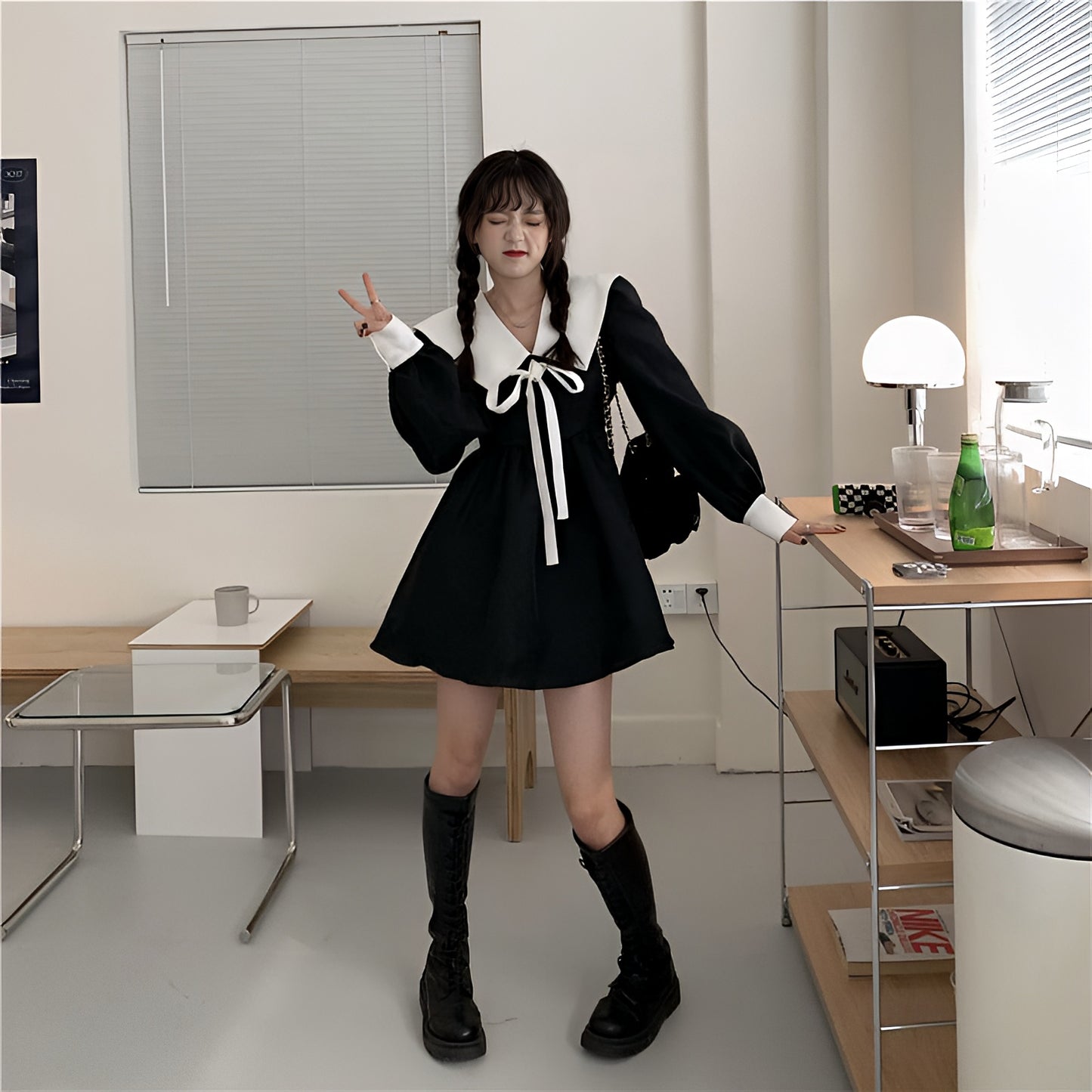 ガーリッシュモノトーンワンピース