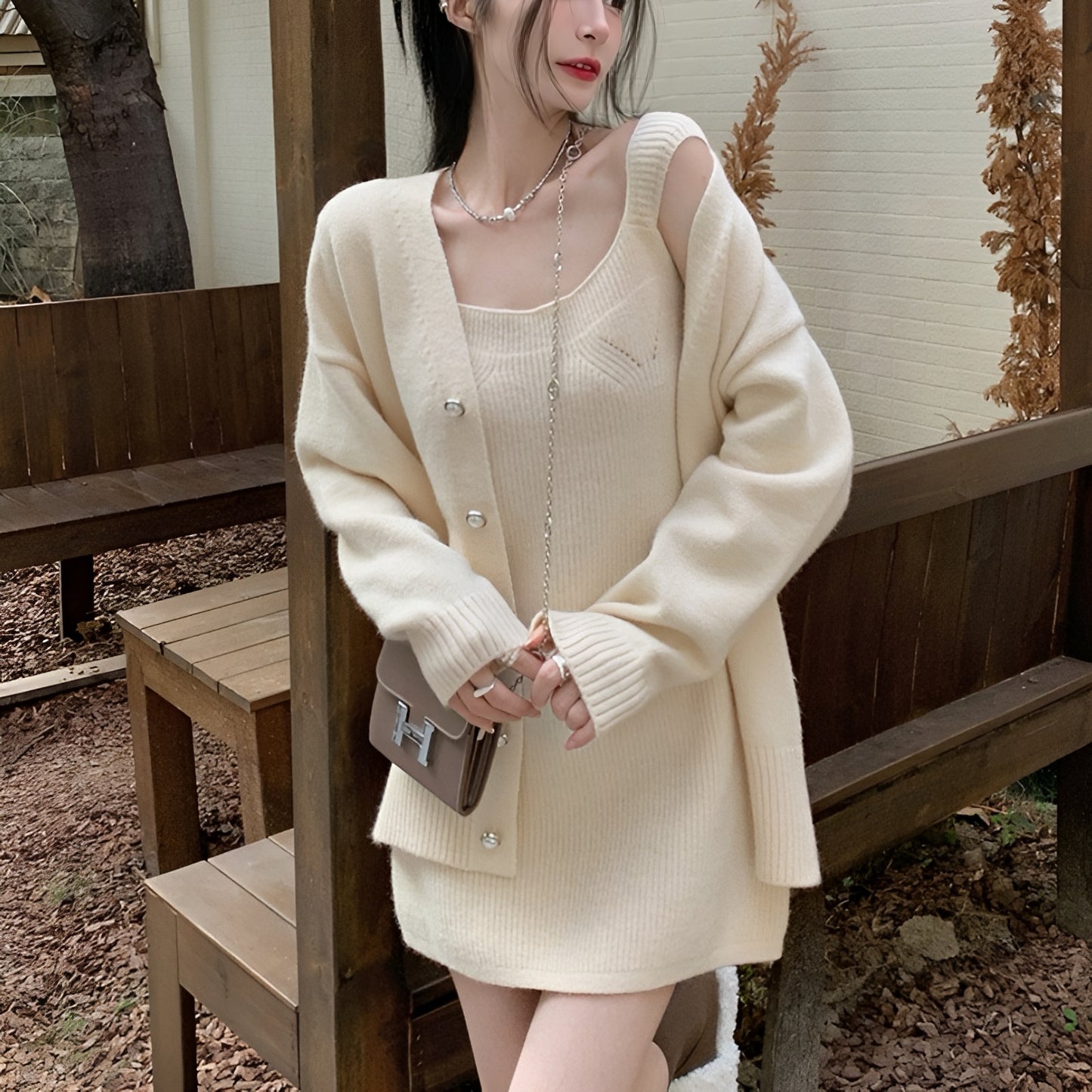 ニットワンピース×カーディガン