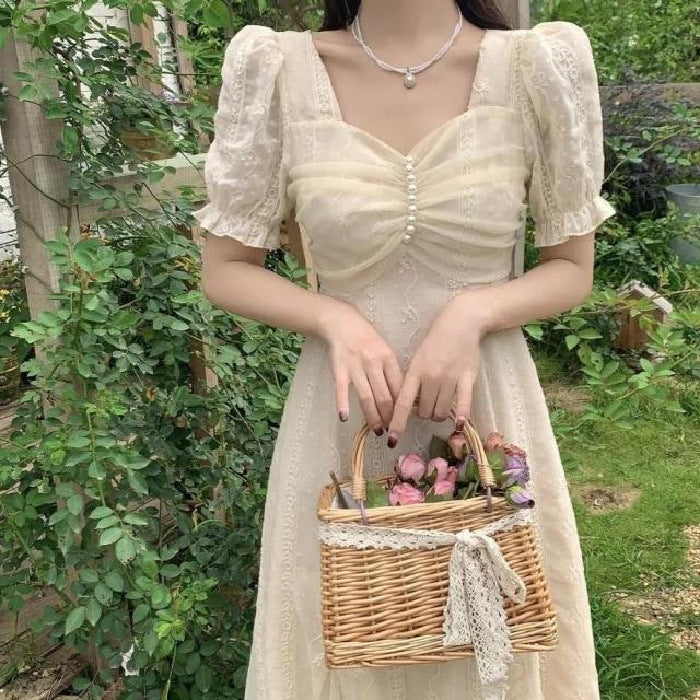 パールシフォン刺繍入りワンピース