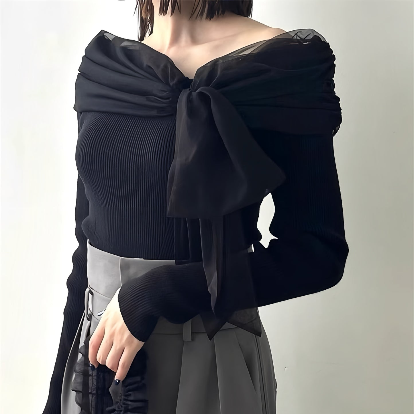 シフォンニットオフショルトップス