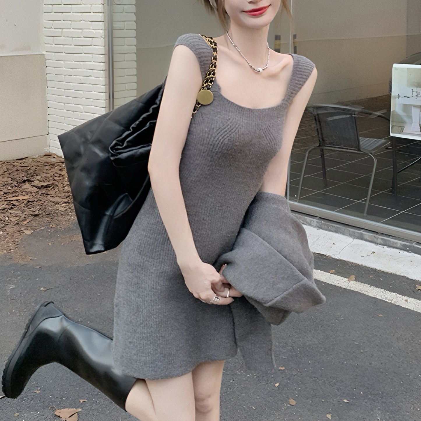 ニットワンピース×カーディガン