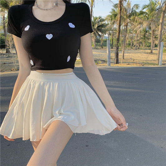 ショート丈ハートTシャツ